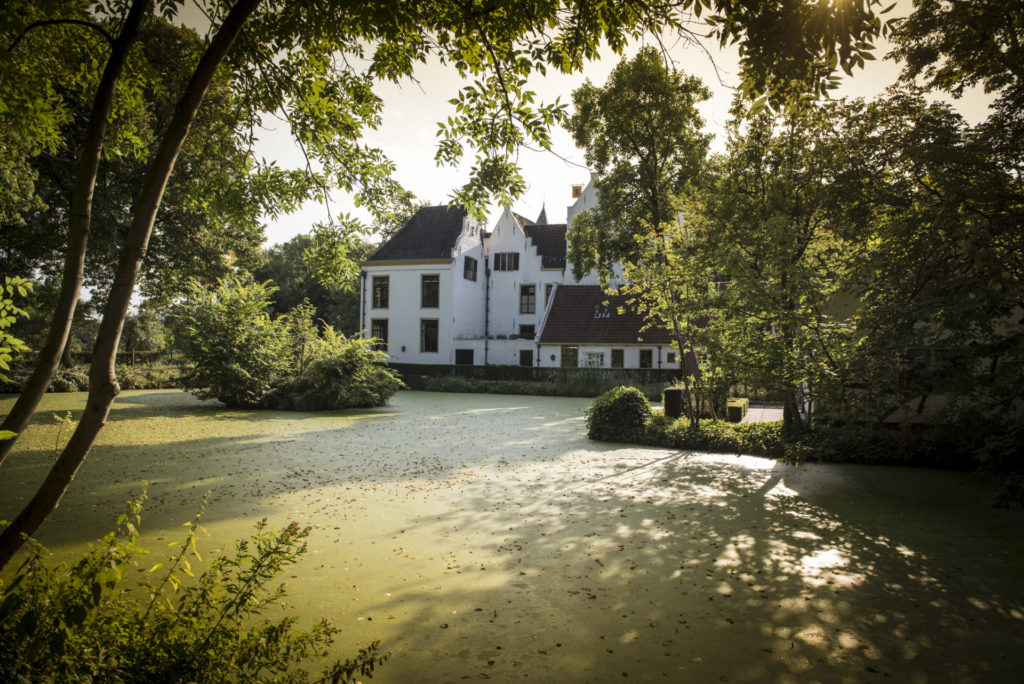 Kasteel van Rhoon op Eiland IJsselmonde