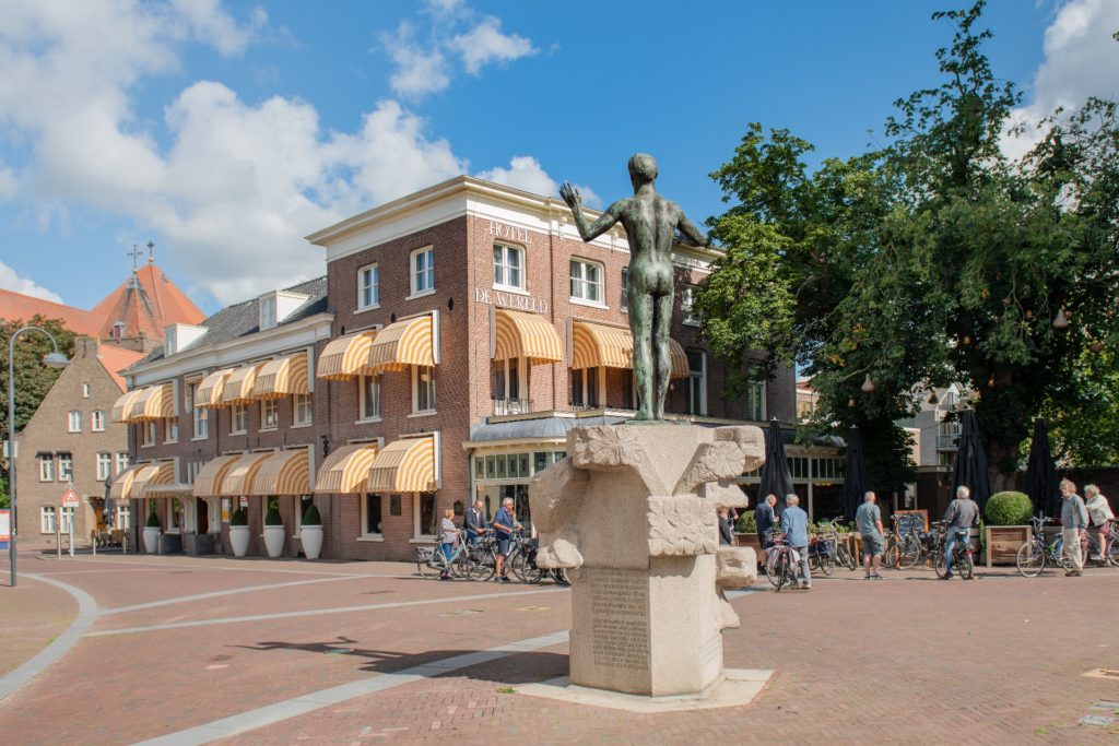 Nationaal Herdenkingsmonument voor Hotel De Wereld in Wageningen