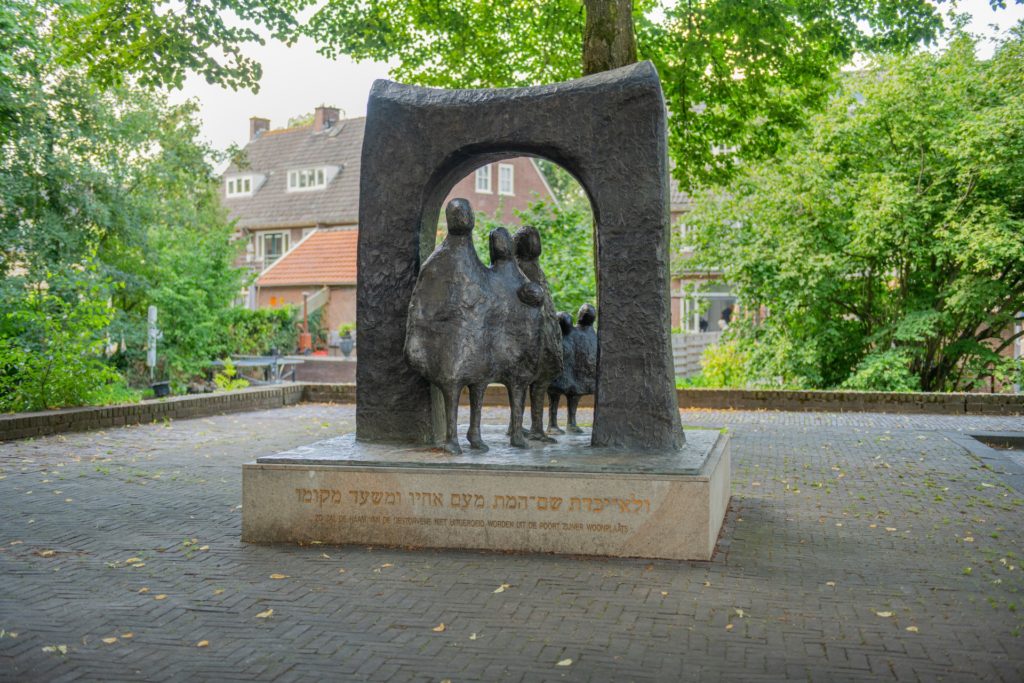 monument De Levenspoort