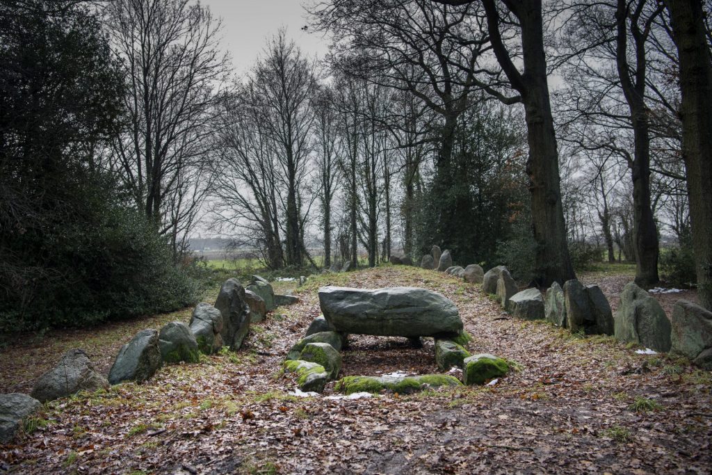 Stadswandeling Emmen: hunebedden