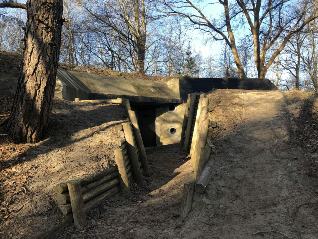 Wandelroute Rockanje komt langs de Biberbunker, onderdeel van de Atlantikwall